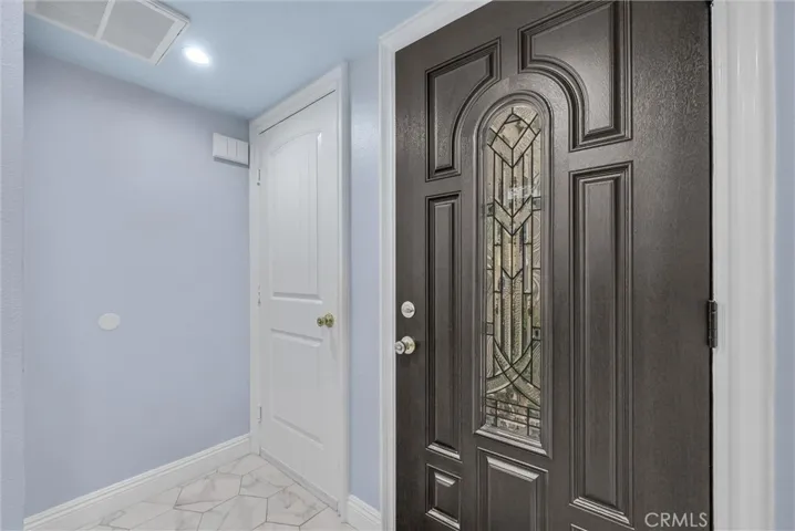 Renovated Entrance and new paint and flooring.