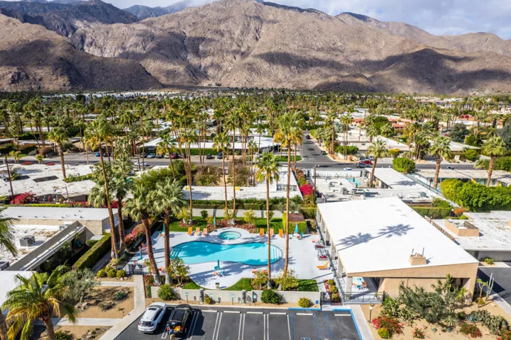 Clubhouse Complex has views too!