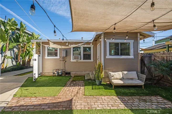 827 N Gaffey, San Pedro, California 90731