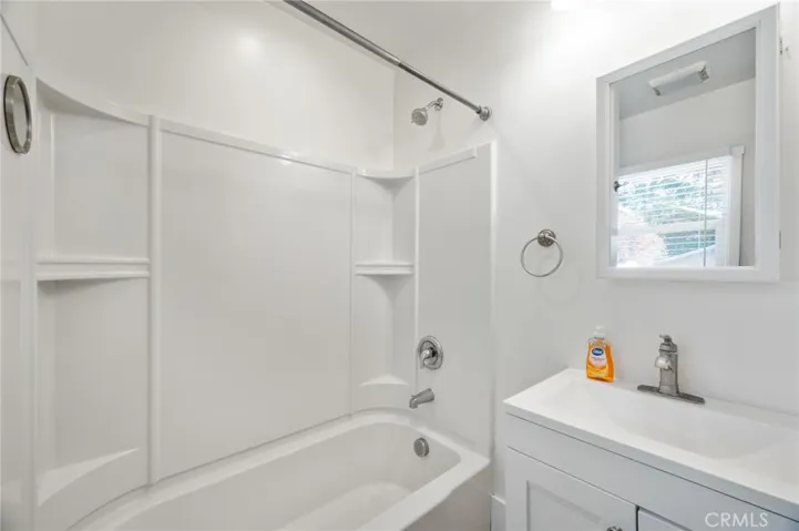 827 N Gaffey, San Pedro, California 90731