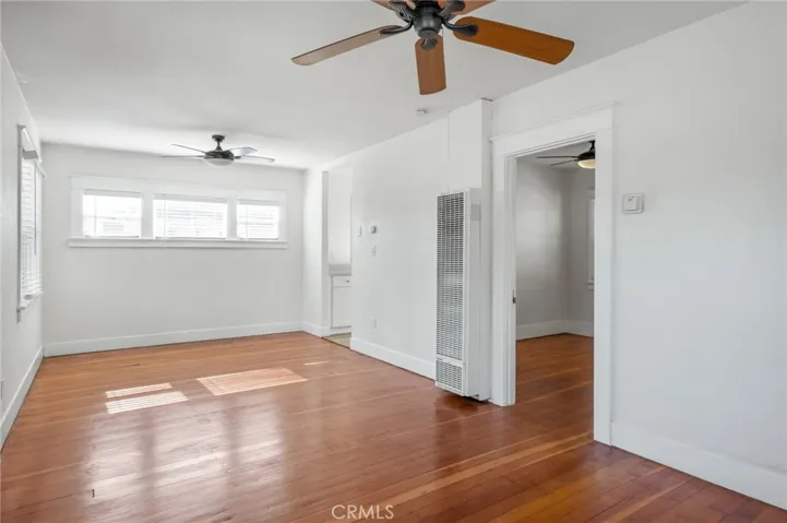 Front house 1 bed, 1 bath