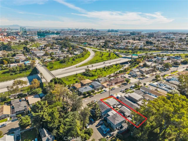 827 N Gaffey, San Pedro, California 90731