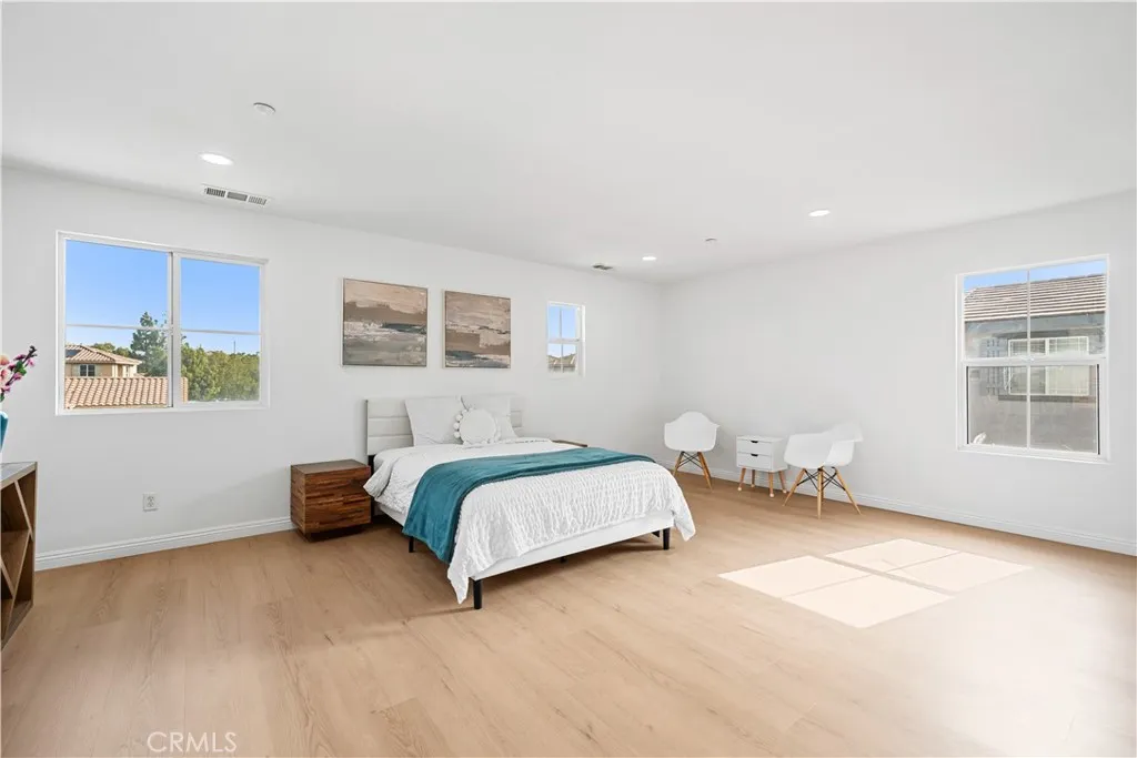 6208 Beth Page, Fontana, California 92336 home-pic-41