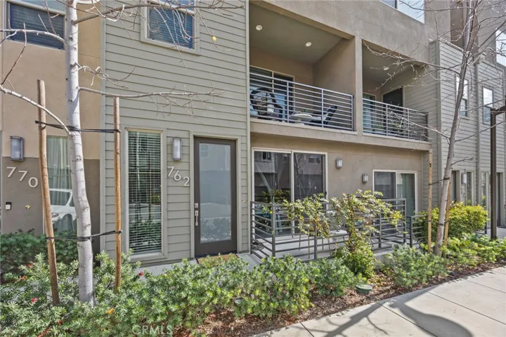 762 Chandler Walk, Upland, California 91786