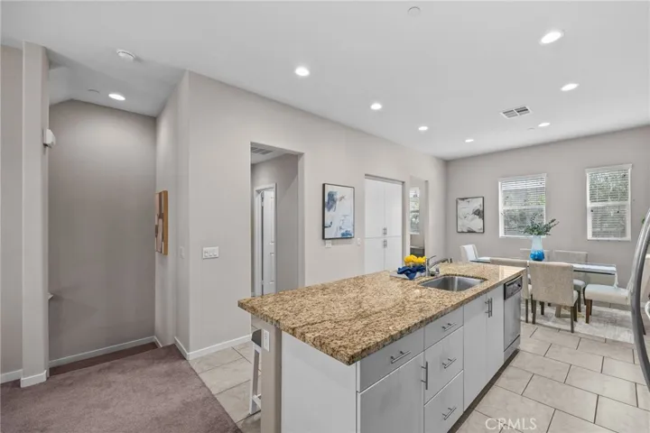 762 Chandler Walk, Upland, California 91786
