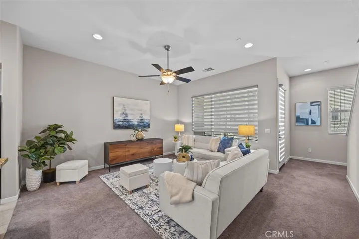 2nd floor - living room
