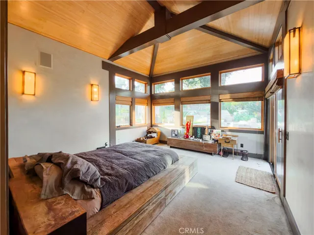 Principal bedroom