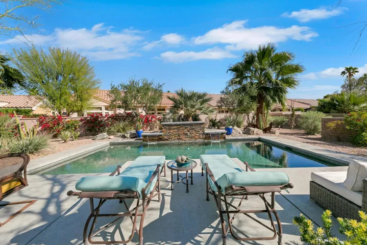 32 POOL FULL