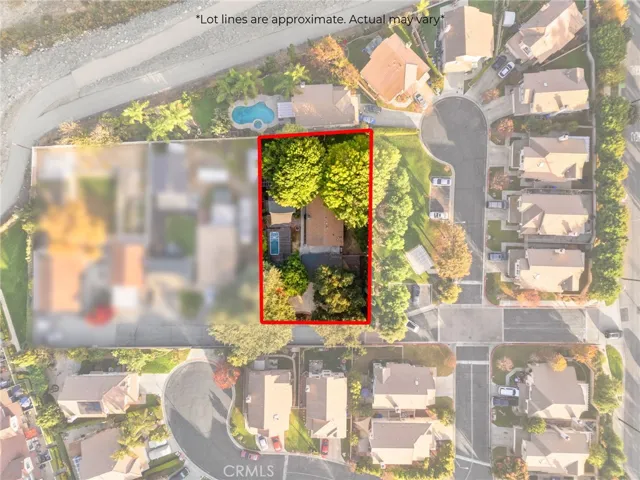 Placement of home on private road.  2 other families live on the street.