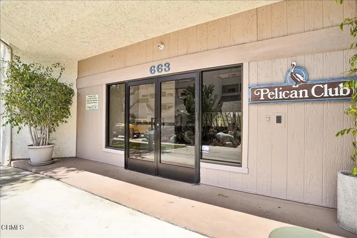 Pelican Club