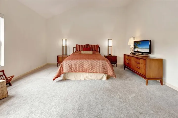 70 Lehigh Aisle, Irvine, California 92612