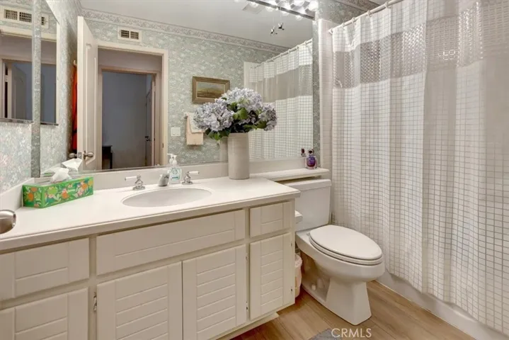 70 Lehigh Aisle, Irvine, California 92612