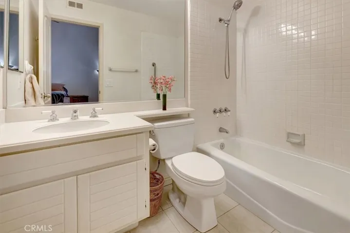 70 Lehigh Aisle, Irvine, California 92612