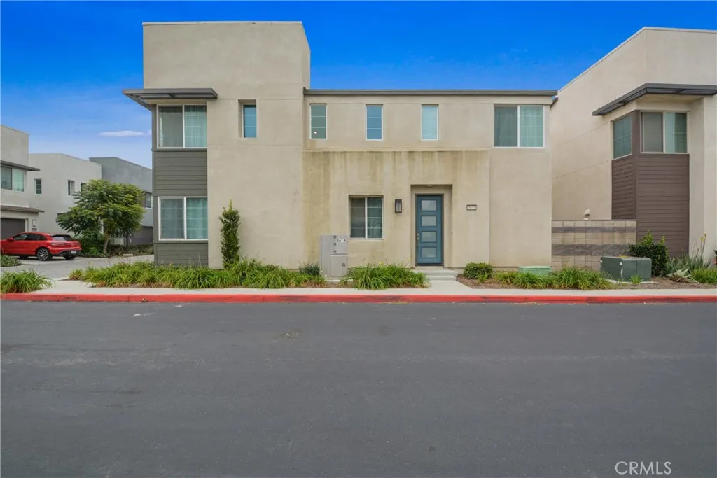 3677 S Nexa Paseo, Ontario, California 91761 home-pic-1