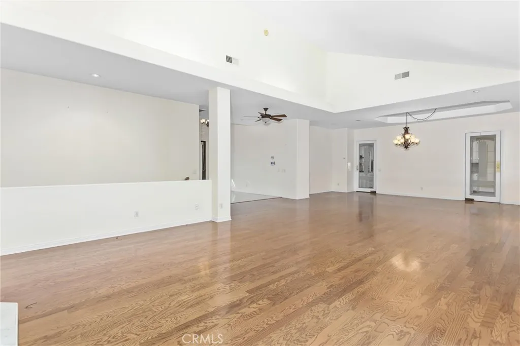13776 Meadow View, Yucaipa, California 92399 home-pic-10