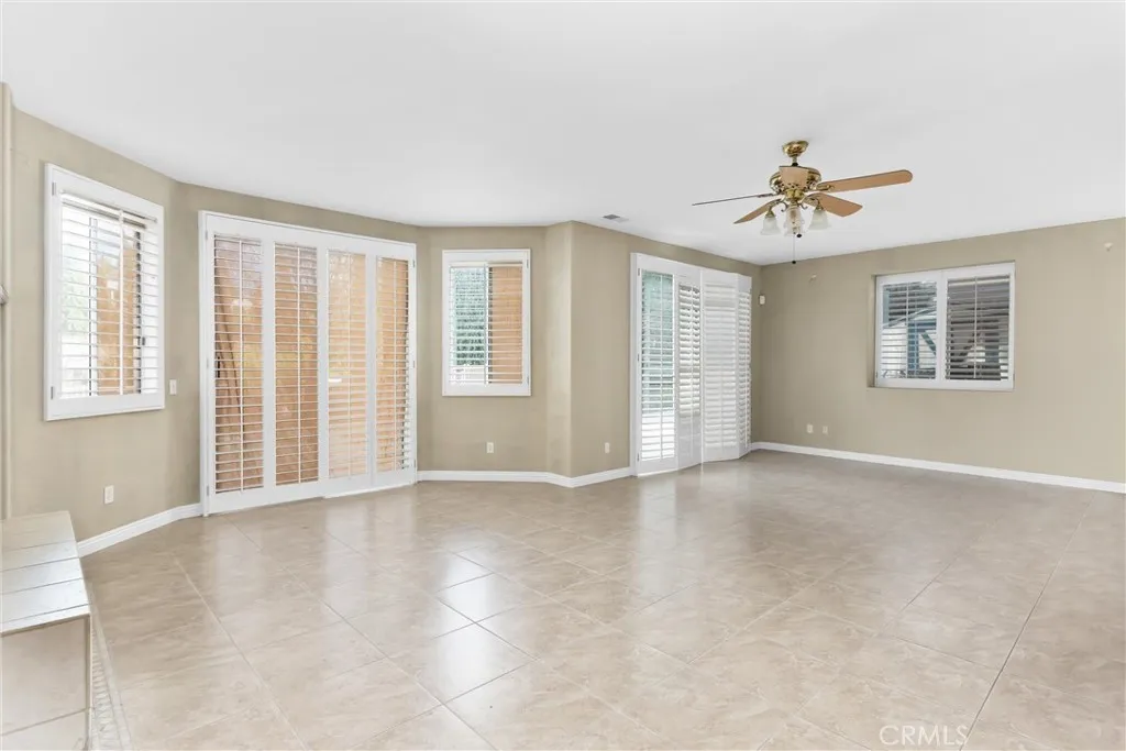 13776 Meadow View, Yucaipa, California 92399 home-pic-35
