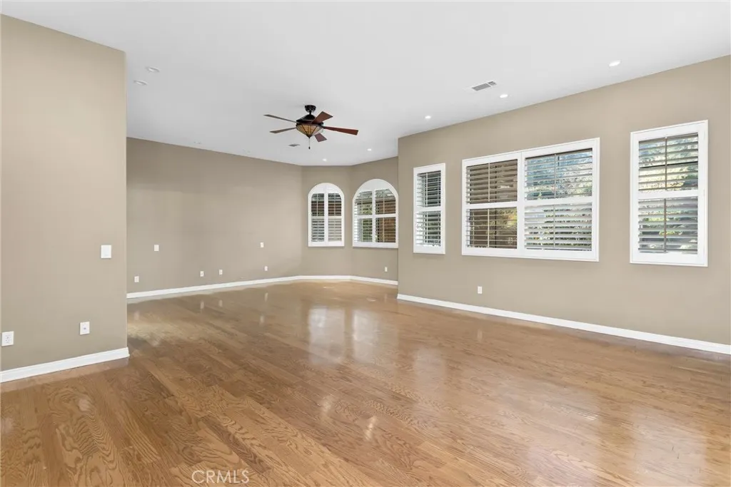 13776 Meadow View, Yucaipa, California 92399 home-pic-21