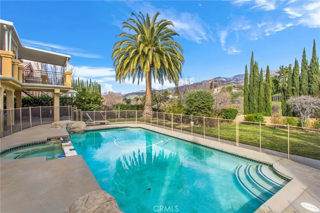13776 Meadow View, Yucaipa, California 92399 home-pic-50
