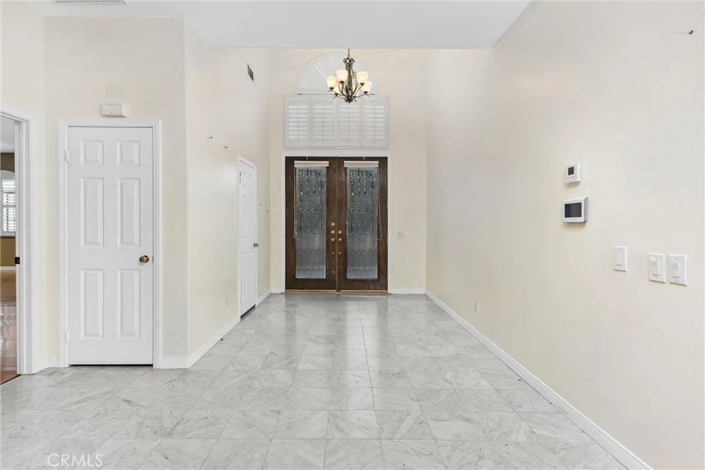 13776 Meadow View, Yucaipa, California 92399 home-pic-7