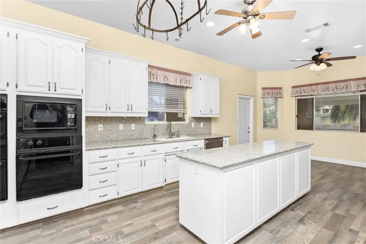 13776 Meadow View, Yucaipa, California 92399