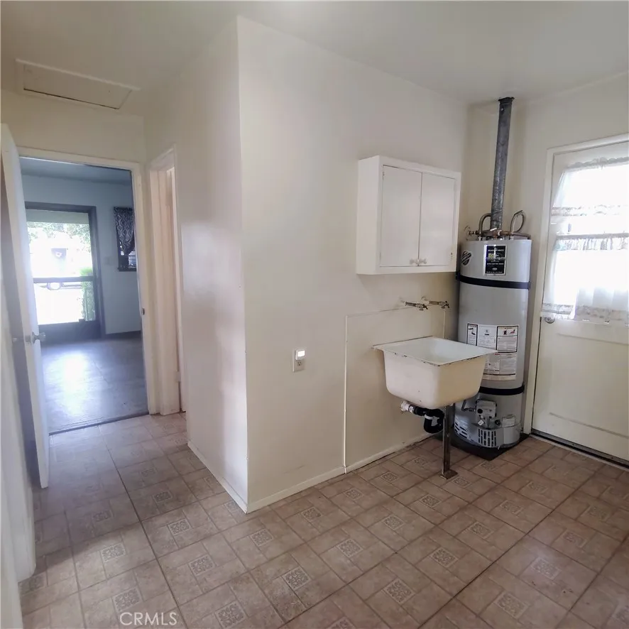 9106 Danby, Santa Fe Springs, California 90670 home-pic-37