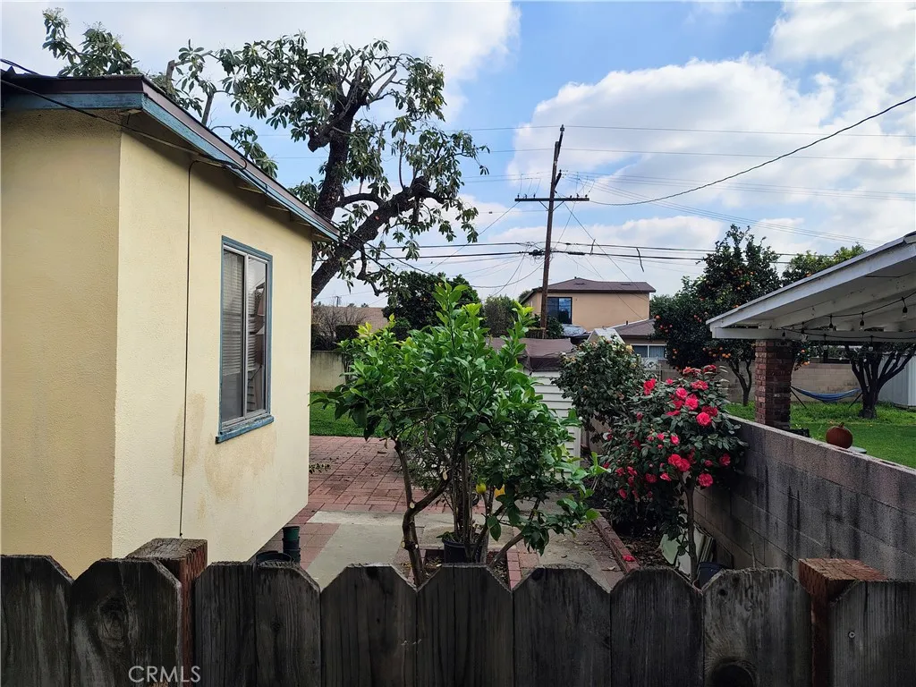 9106 Danby, Santa Fe Springs, California 90670 home-pic-7