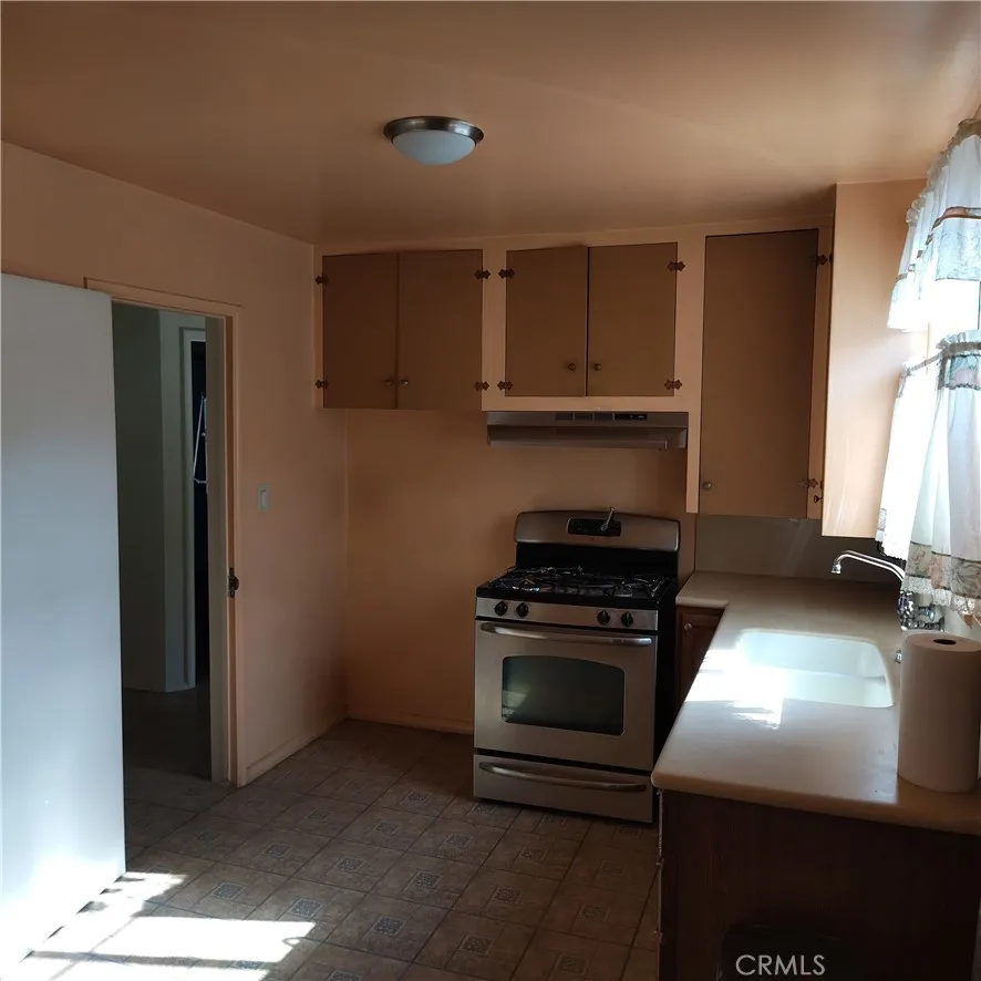9106 Danby, Santa Fe Springs, California 90670 home-pic-25
