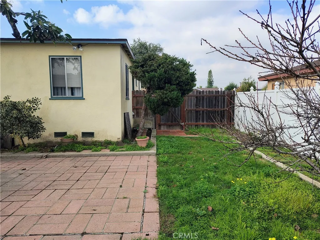 9106 Danby, Santa Fe Springs, California 90670 home-pic-15