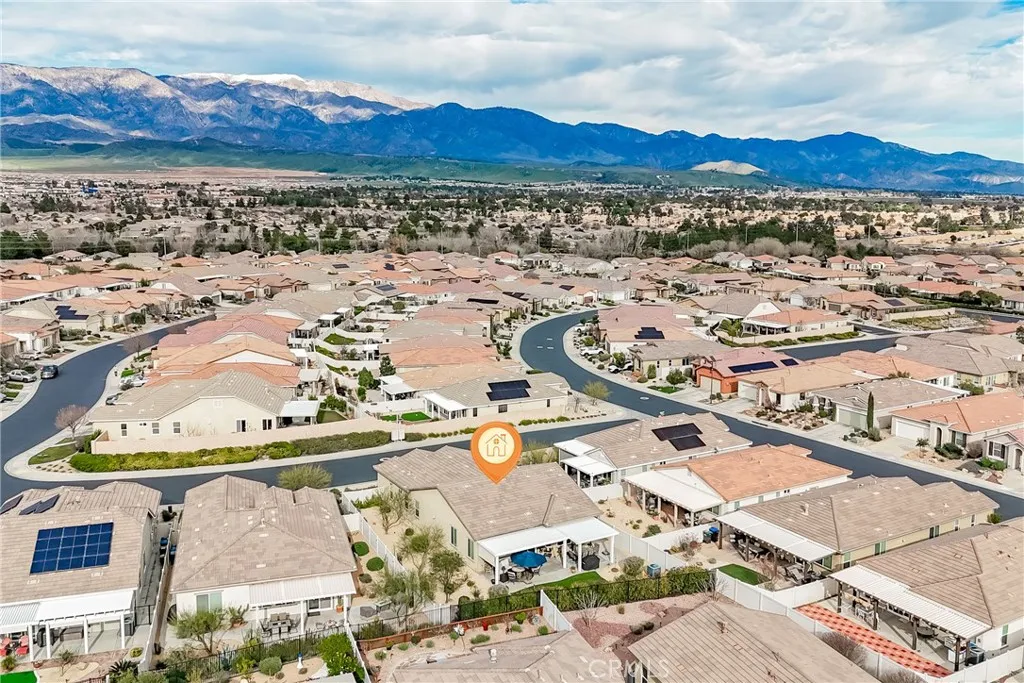 381 Nesting Bird, Beaumont, California 92223 home-pic-42