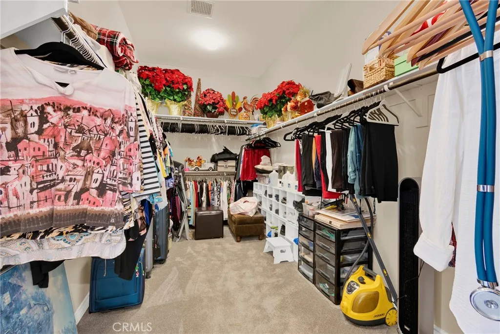 381 Nesting Bird, Beaumont, California 92223 home-pic-22