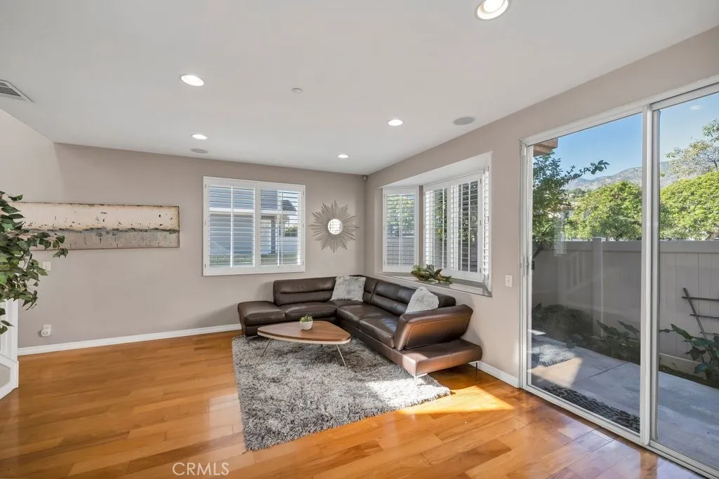 108 Peppertree, Monrovia, California 91016 home-pic-7