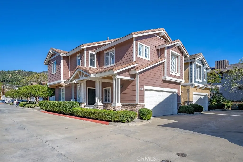 108 Peppertree, Monrovia, California 91016 home-pic-1