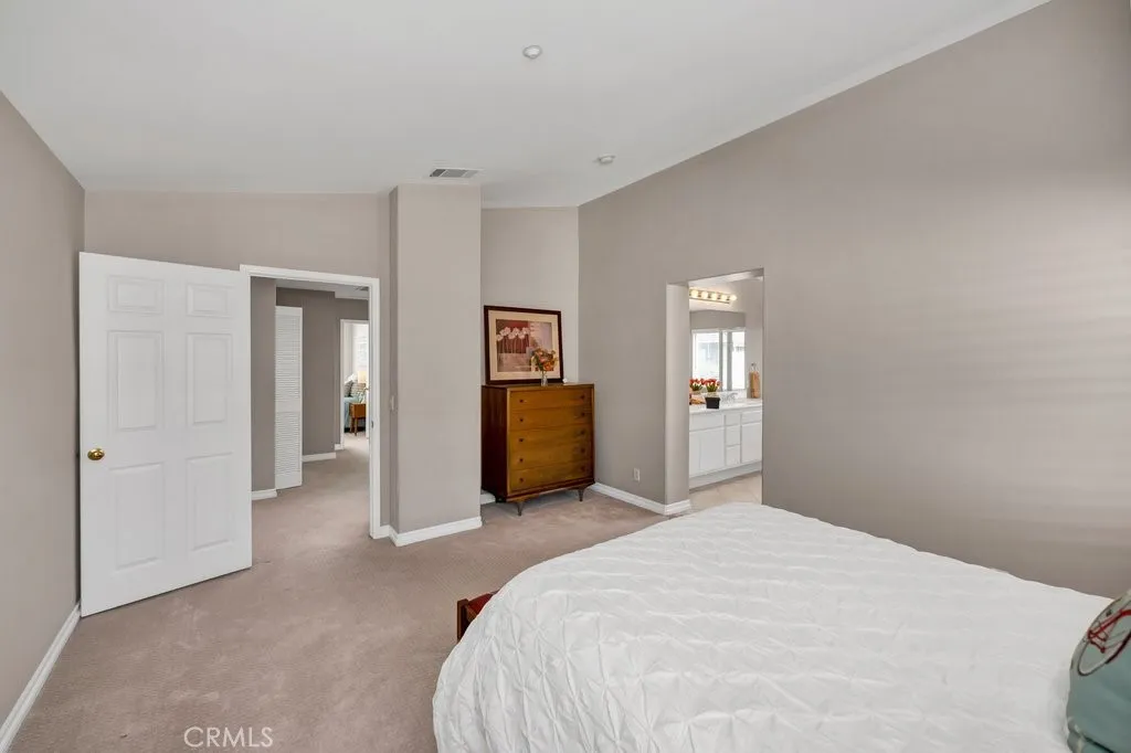 108 Peppertree, Monrovia, California 91016 home-pic-17
