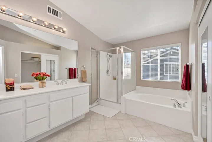 108 Peppertree, Monrovia, California 91016