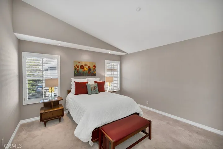 108 Peppertree, Monrovia, California 91016