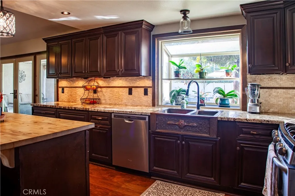 30225 Amber Lane, Hemet, California 92543 home-pic-17