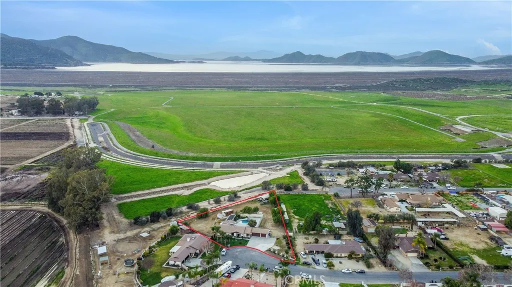 30225 Amber Lane, Hemet, California 92543 home-pic-62