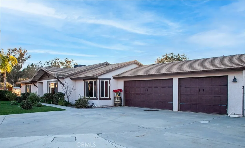 30225 Amber Lane, Hemet, California 92543 home-pic-4