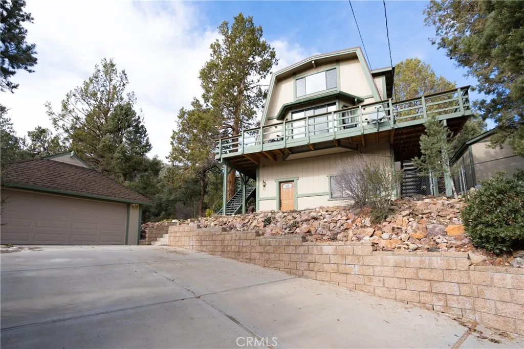 1117 Crater Mountain, Big Bear City, California 92314 home-pic-45