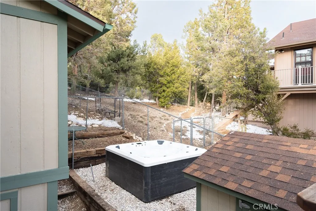 1117 Crater Mountain, Big Bear City, California 92314 home-pic-37
