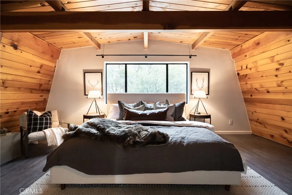 1117 Crater Mountain, Big Bear City, California 92314 home-pic-13