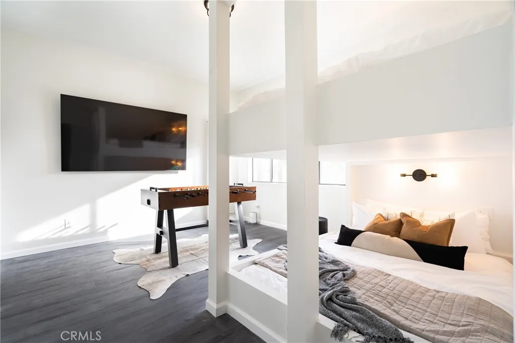 1117 Crater Mountain, Big Bear City, California 92314 home-pic-27
