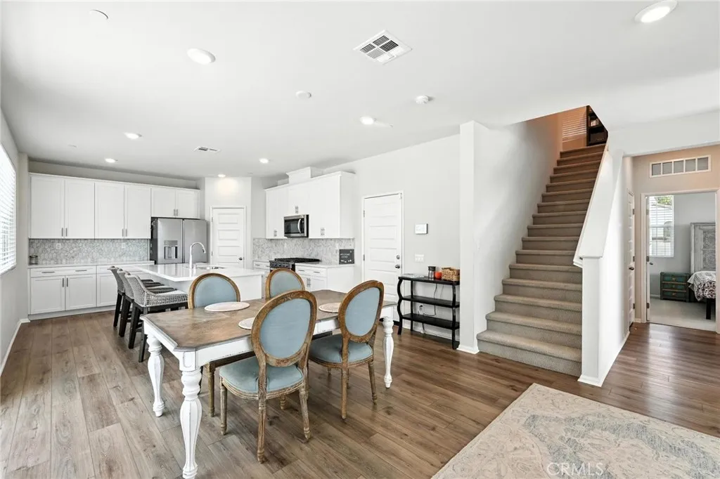 28267 Ashtree Street, Temecula, California 92591 home-pic-15