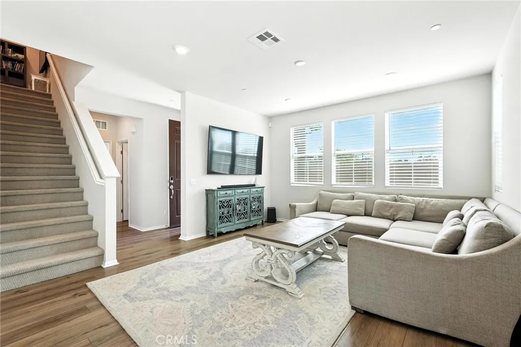 28267 Ashtree Street, Temecula, California 92591 home-pic-16
