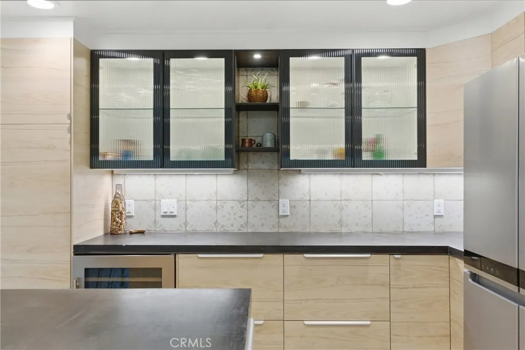 80 Mariposa Drive, San Luis Obispo, California 93401 home-pic-13