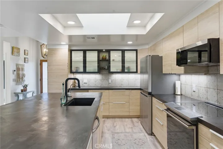 80 Mariposa Drive, San Luis Obispo, California 93401