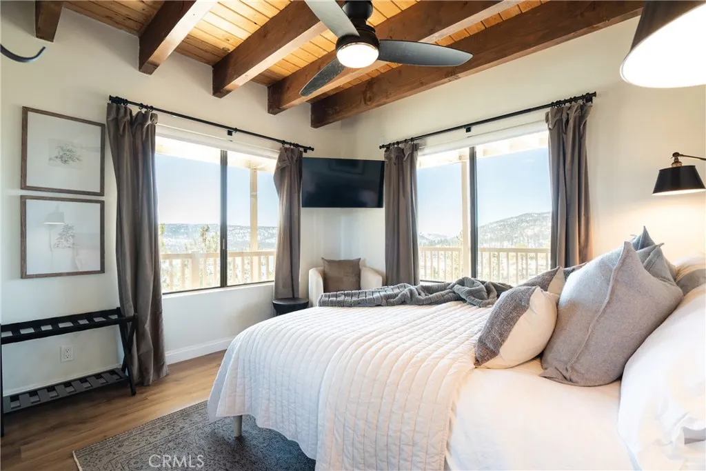 955 Deer Trail Lane, Fawnskin, California 92333 home-pic-27