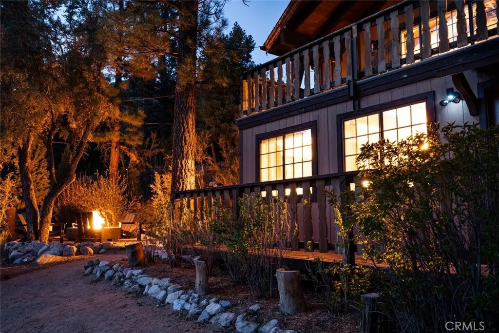 1132 Mount Shasta Road, Big Bear City, California 92314 home-pic-35