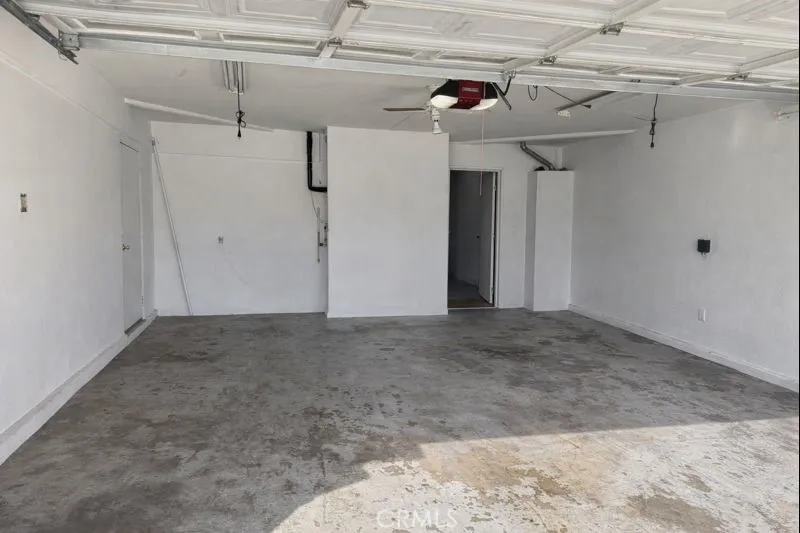 1614 Buckeye, Highland, California 92346 home-pic-13