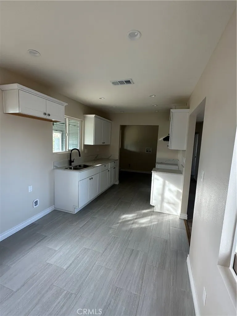 531 N Hargrave, Banning, California 92220 home-pic-8